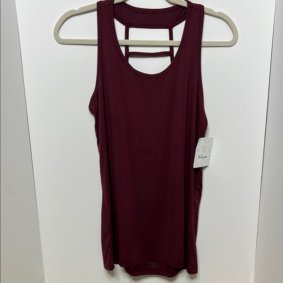 Whisper Activewear Burgundy Wine color Tank Size XS - Picture 1 of 4